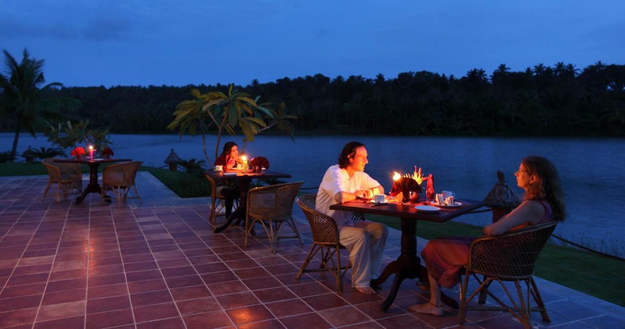 Fragrant Nature Backwater Resort & Ayurveda Spa Kollam Zewnętrze zdjęcie