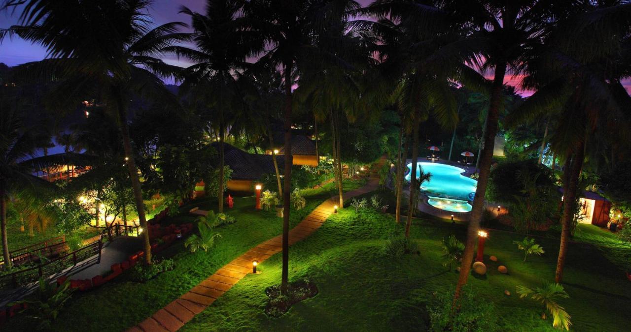 Fragrant Nature Backwater Resort & Ayurveda Spa Kollam Zewnętrze zdjęcie