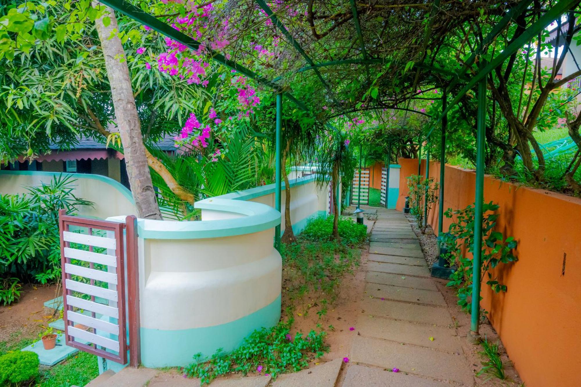 Fragrant Nature Backwater Resort & Ayurveda Spa Kollam Zewnętrze zdjęcie